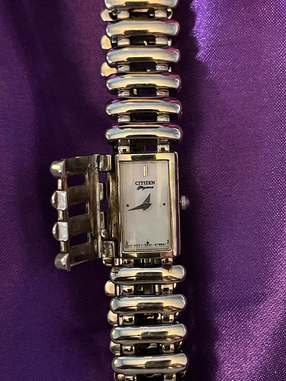 Rare Vintage Citizen Elegance "Secret" Peek-a-boo/Hidden Face Bracelet Watch